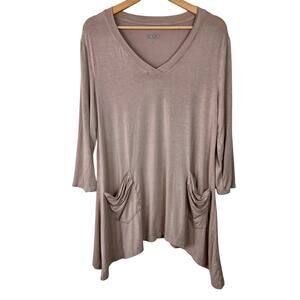 LOGO by Lori Goldstein Medium 3/4‎ Sleeve V-Neck Swing Tunic Top w/ Cowl Pockets